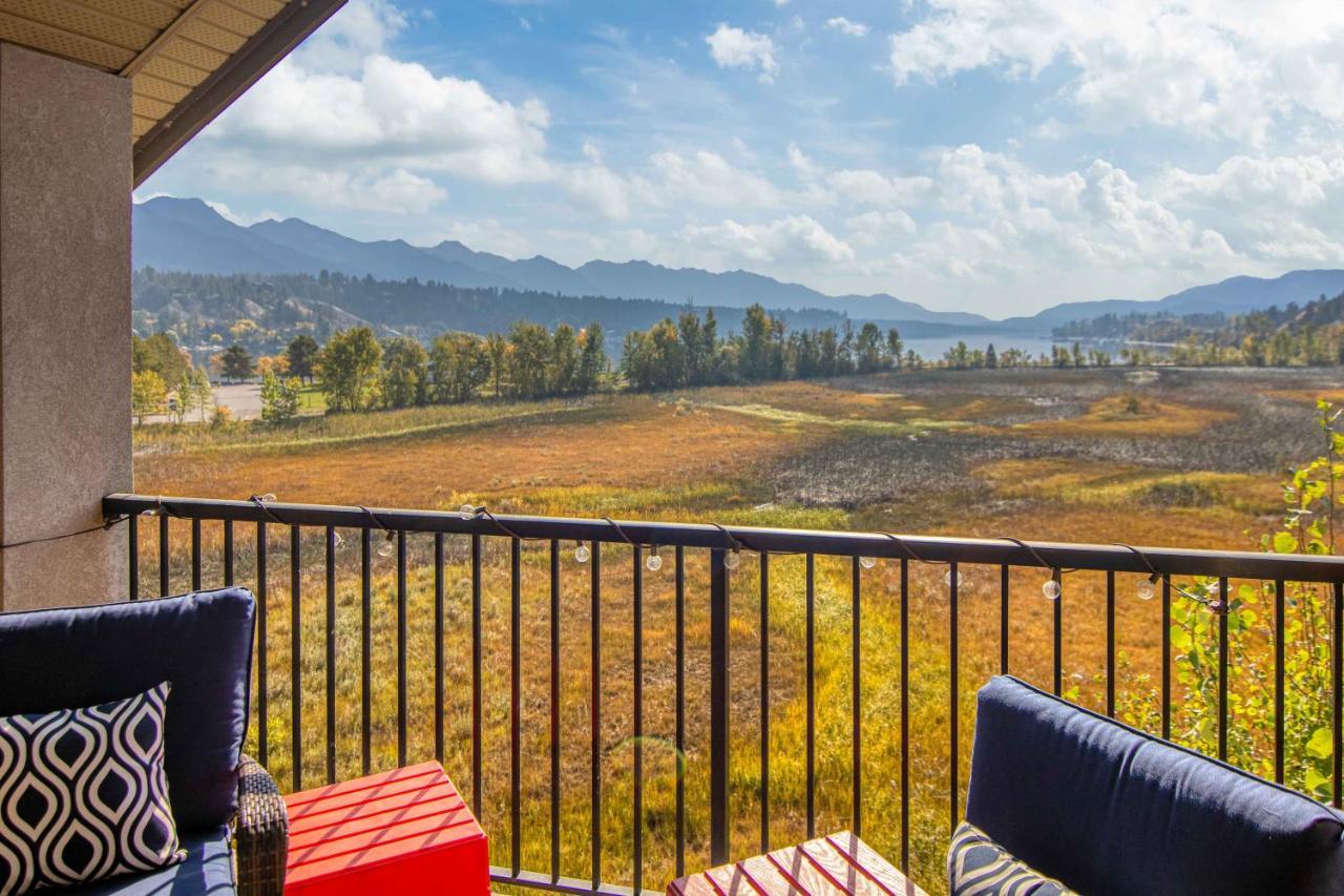 Mountain Getaway Condo - 5 Min Walk To The Beach! Invermere Ngoại thất bức ảnh