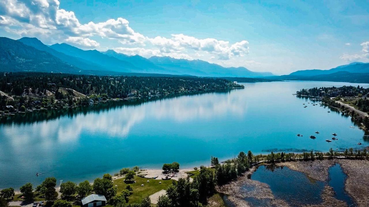 Mountain Getaway Condo - 5 Min Walk To The Beach! Invermere Ngoại thất bức ảnh